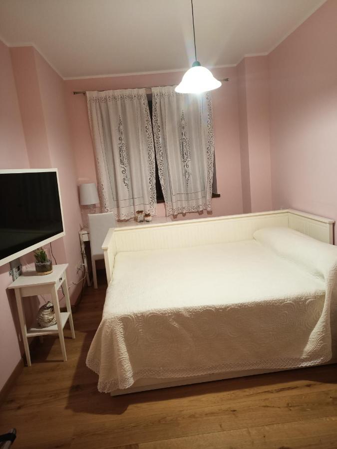 Il Casale Di Lavinia Bed & Breakfast Fabro Dış mekan fotoğraf